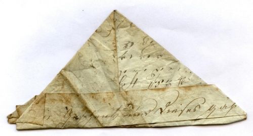 Papierhut aus altem Schreibpapier (Nizi_Ki_16)